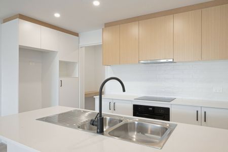 Millie complex: 2 bedroom unit! - Photo 5