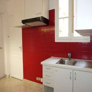 2 pièces - 33,23 m² - 5ème étage - Colocation non autorisée - Photo 2