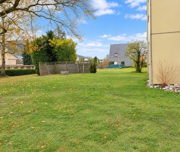 Top Sanierte 3.5 ZIMMERWOHNUNG mit grossen Spielplatz! - Photo 5
