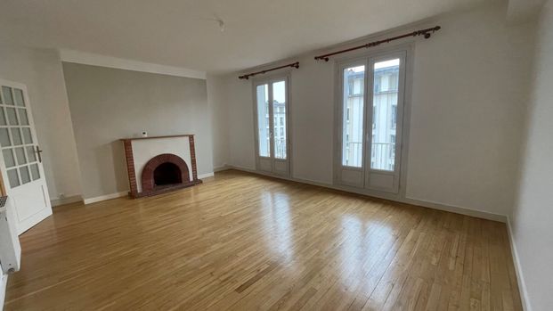 Location Appartement 4 pièces 82m² BREST 29200 - Photo 1