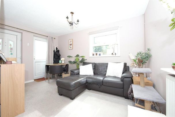 1 bedroom semi-detached house to rent - Photo 1