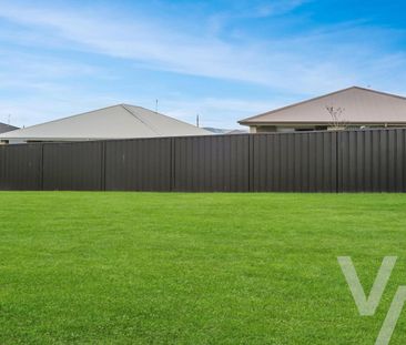 12 Augusta Close, Heddon Greta - Photo 1