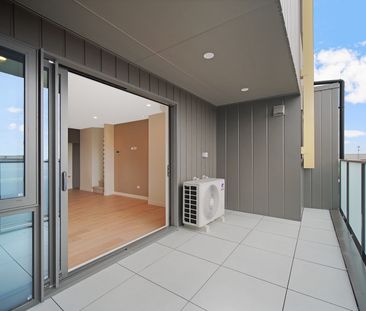 Close to everywhere. - Photo 3