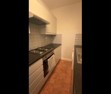 Room in a Shared House, Maud St, NG7 - Photo 5