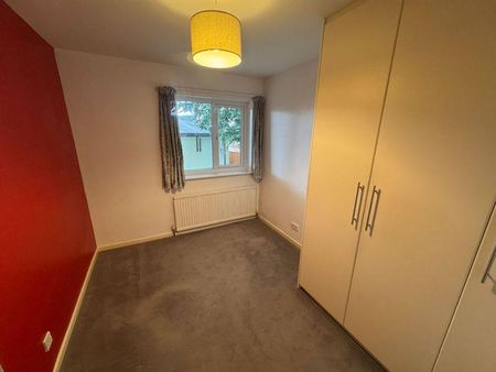 3 bedroom terraced house to rent - Photo 5