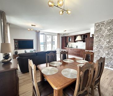 Pierwszy najemca / Parking / Dwie Sypialnie - Zdjęcie 3