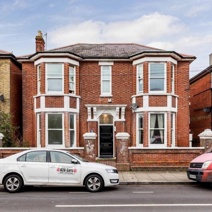 2 bedroom apartment to rent - Photo 1