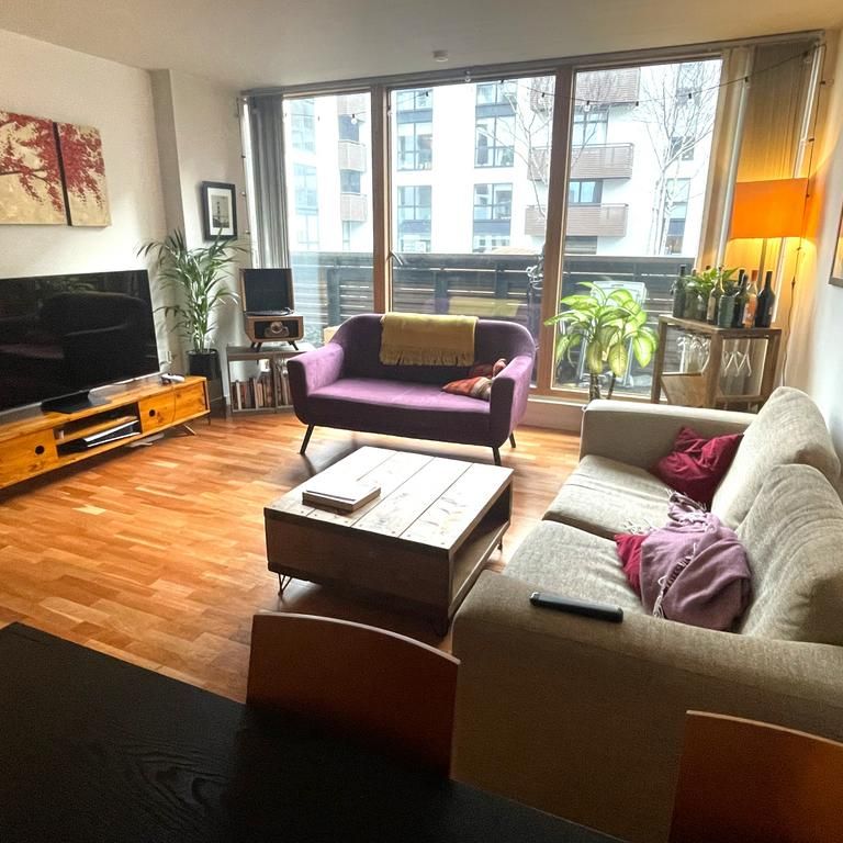 2 bedroom flat to rent - Photo 1