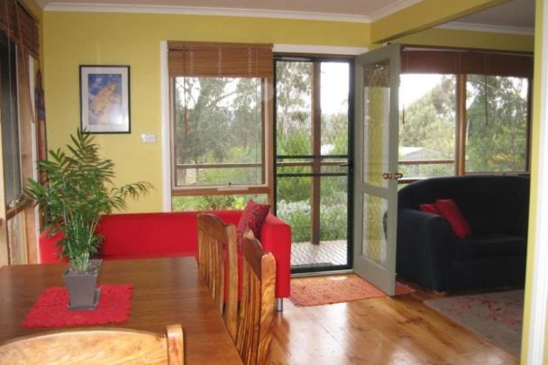 YOU'LL LOVE THE NATURE OF THIS BRIGHT, VIBRANT & CHARMING HOME. - Photo 1
