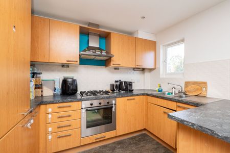 Revere Way, Epsom, KT19 - Photo 4