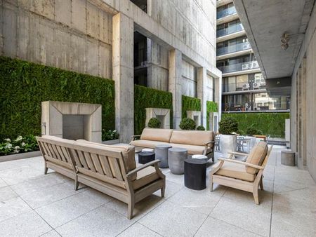 242 Rue Young - Photo 5