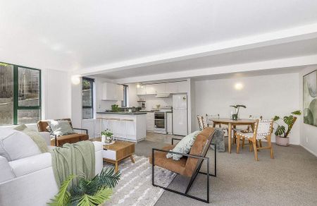 2BR Hataitai Haven w/ Parking - Photo 2