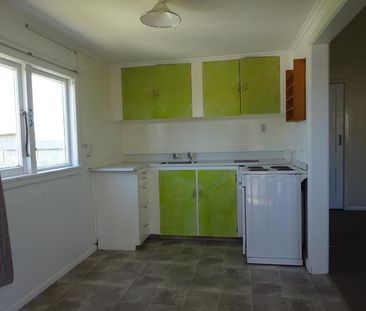 Oak Road, Akina - Photo 1