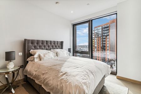 2 Bed Flat, Viaduct Gardens, SW11 - Photo 5