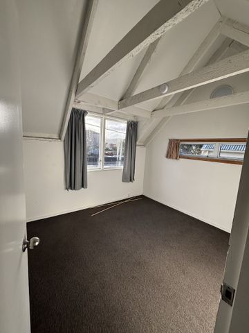 120 Randwick Rd, Moera - Photo 4