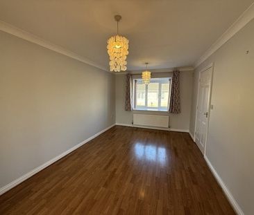 James Nurse Close, Cambridge £1,550 pcm ⓘ The monthly or weekly pay... - Photo 4