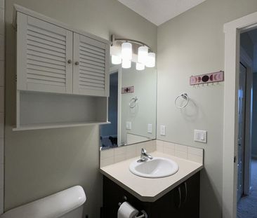 1423 Auburn Bay Circle Southeast, Calgary - Photo 2