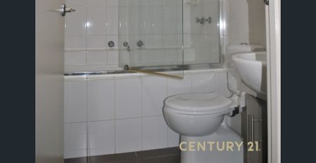 Modern Two-Bedroom Townhouse - Photo 5