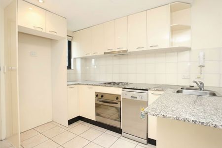 26/5-17 Pacific Highway, Roseville NSW 2069 - Apartment For Rent | Domain - Photo 4