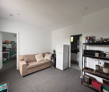 3/25 Eisenhower Street, Reservoir VIC 3073 - Photo 3