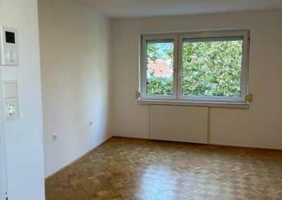 Neu sanierte 2 Zimmer Wohnung im Stadtzentrum - Foto 2