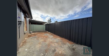 Renovated 3 bedroom property - Photo 2