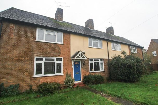 2 bedroom terraced house to rent - Photo 1