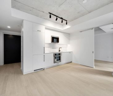 For Lease - 689 The Queensway Street Unit# 331, Toronto, Ontario - Photo 4
