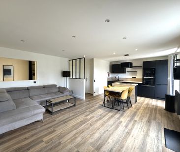 Location Appartement 2 pièces 51m² ST PRIEST EN JAREZ 42270 - Photo 2