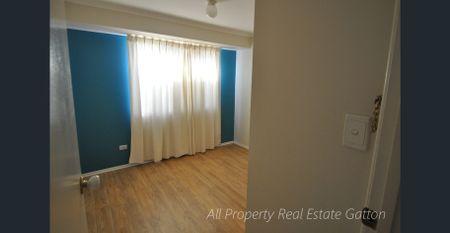 MODERN UNIT CLOSE TO TOWN - Photo 4