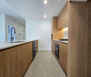 Meticulous Attention to Detail - Photo 2