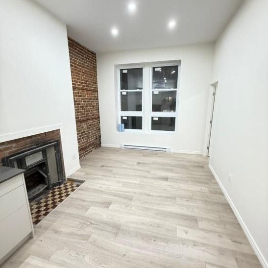 3459 Av. du Parc, app.4, H2X 2H6, Montréal - Photo 1