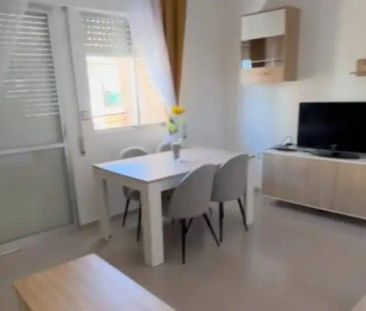 Apartamento en alquiler en La Puntica - Photo 1