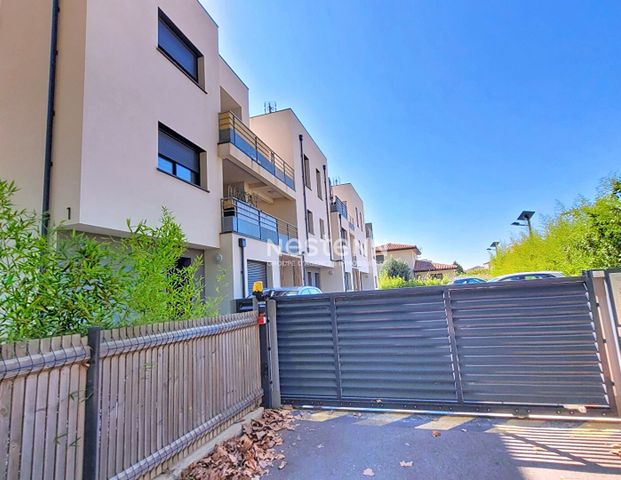 CLAIRA Appartement 2 pièces à louer de 40m2 avec parking et terrasse et jardinet - Photo 1