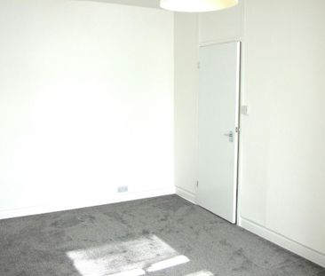 1 bedroom terraced house to rent - Photo 4