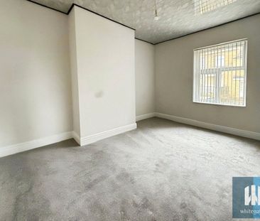 Thornton Lodge Road, Lockwood, Huddersfield, HD1 - Photo 2