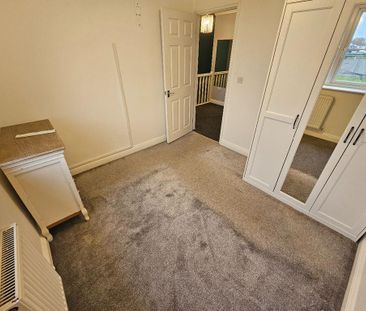 3 bedroom semi-detached house to rent - Photo 5