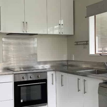 3 bedroom fully fenced section - Photo 1