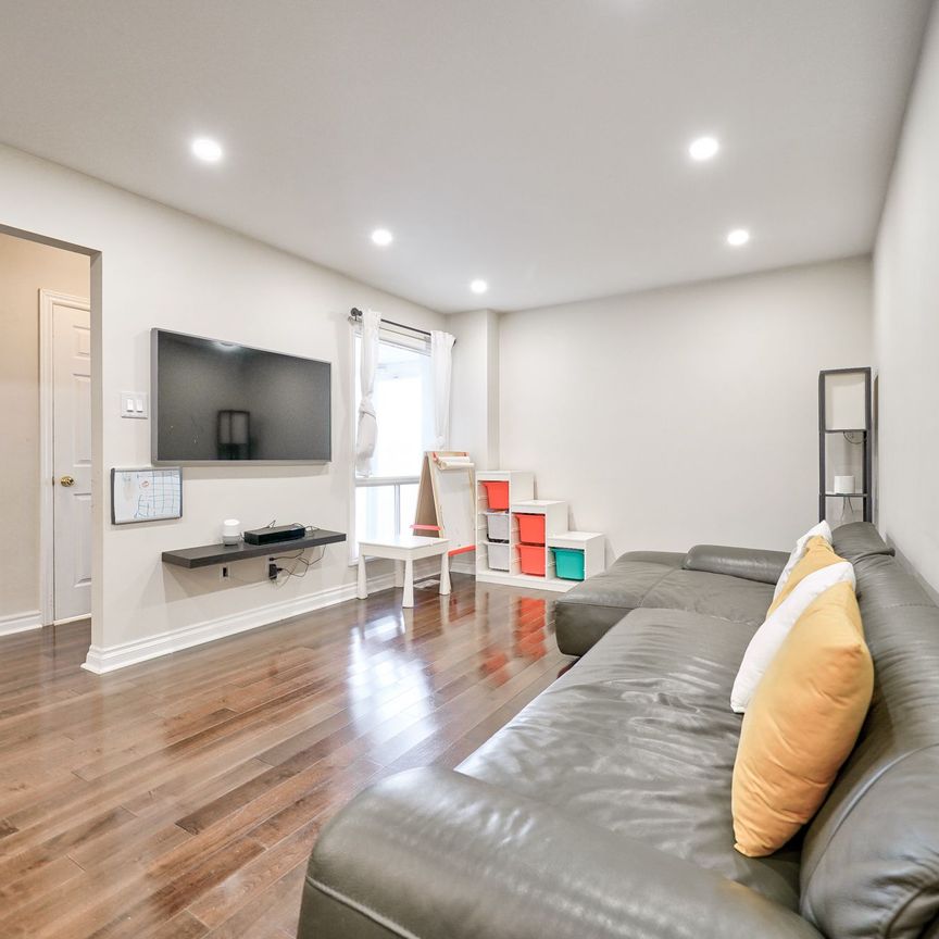 For Lease - 105 Patrice Crescent, Vaughan, Ontario - Photo 1