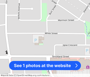 WELL PRESENTED UNIT IN PRIME LOCATION - Photo 1