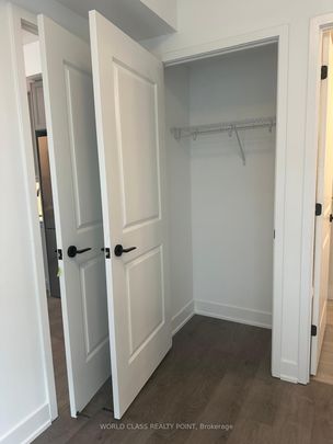 For Lease - 2343 Khalsa Gate Unit# 435, Oakville, Ontario - Photo 1