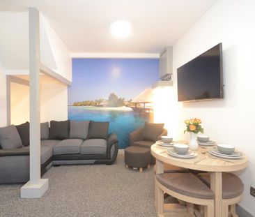 1 bedroom in a house share to rent - Photo 3