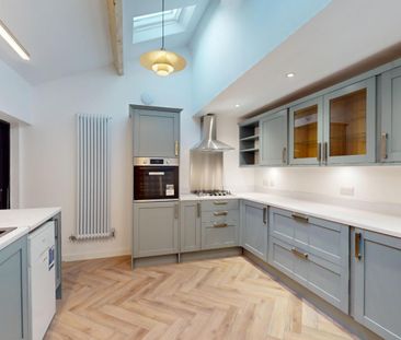 3 bedroom House To Let - Photo 4