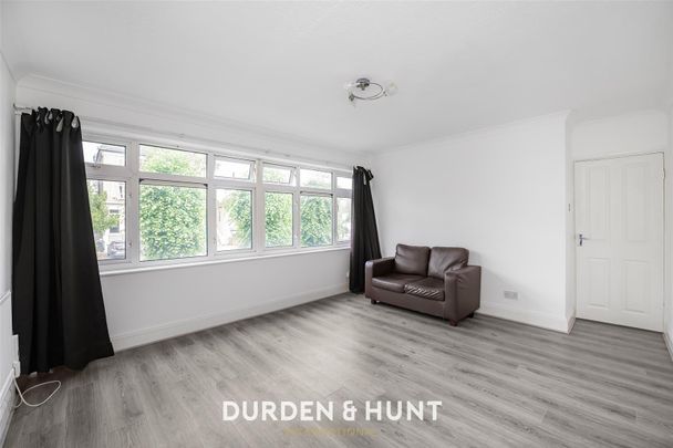 Grosvenor Road, Wanstead - Photo 1