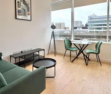 Studio to rent - Photo 2