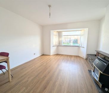 3 Beds - Terraced House - - Photo 6