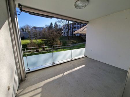 Moderne 2.5 Zimmerwohnung an ruhiger und zentraler Lage - Photo 4