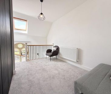 2 bedroom detached house to rent - Photo 1
