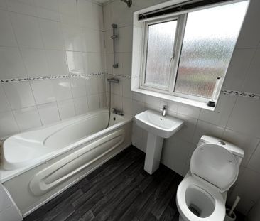 Whitehall Road, Penn, Wolverhampton - Photo 2