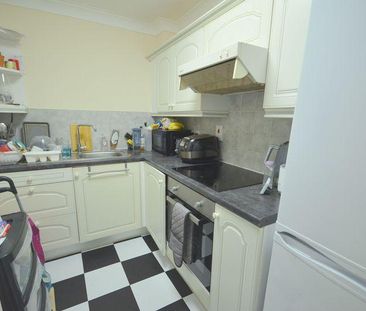 2 bedroom apartment to rent - Photo 3